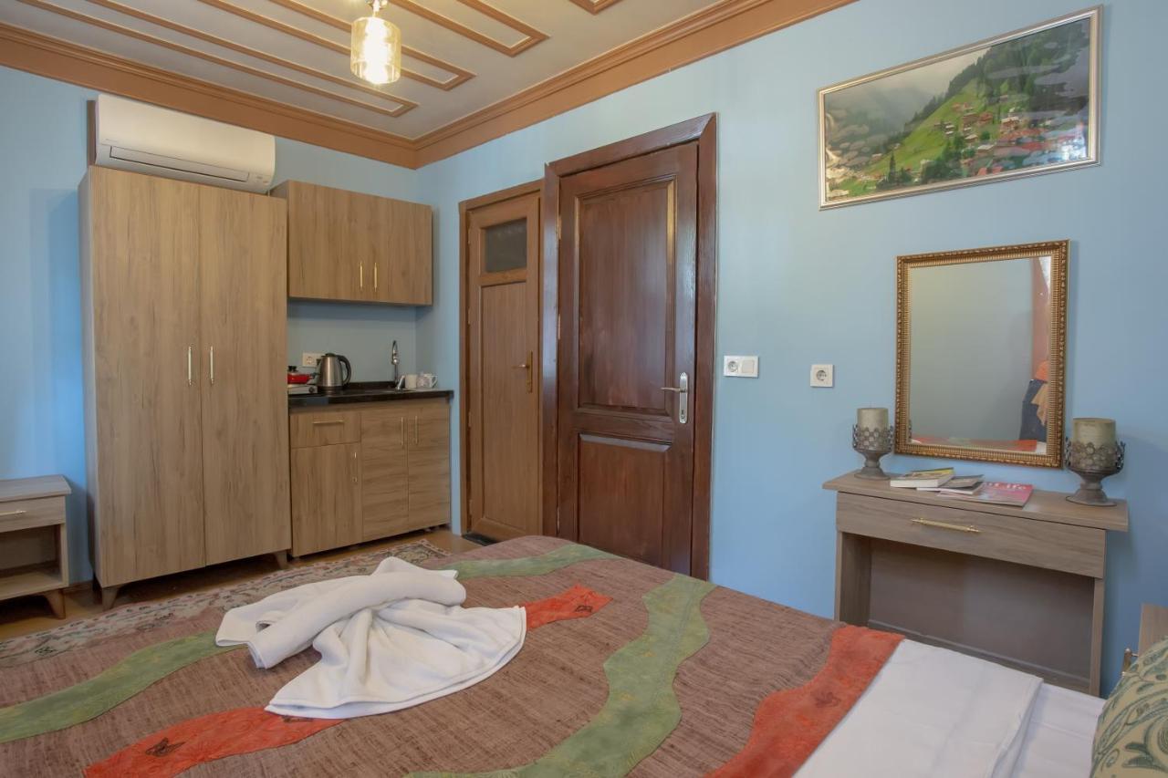 April Hotel Стамбул Экстерьер фото